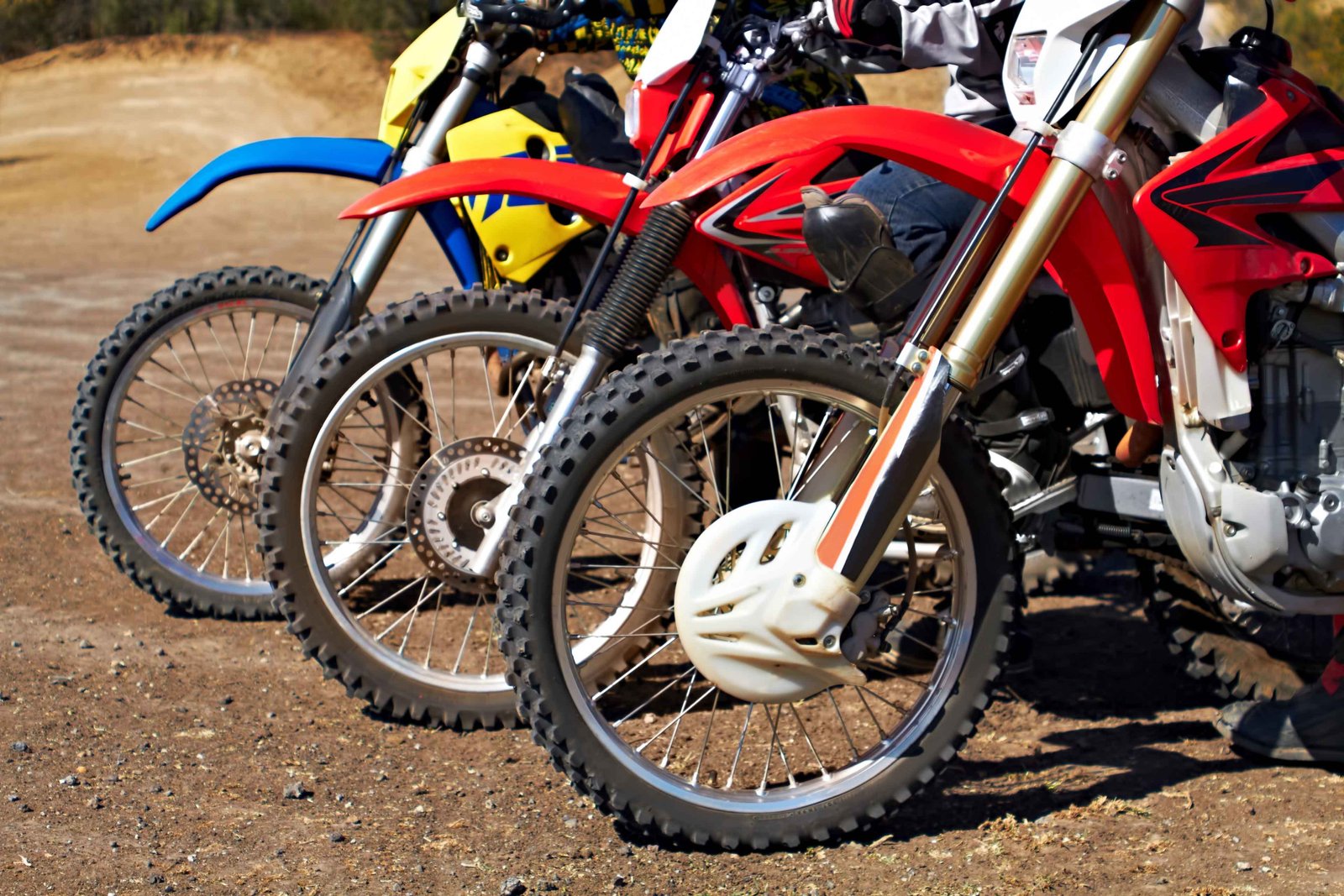 dirt bikes to be stored at a standard unit at longley corners